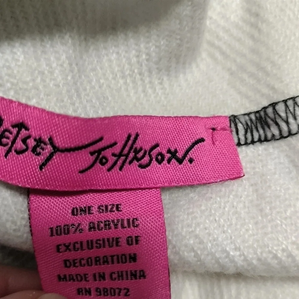 COPY - Betsey Johnson Black Off White Plaid Lace Infinity scarf